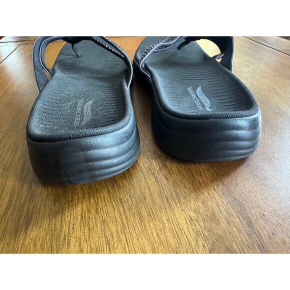 Skechers Arch Fit GOwalk Radiance Mesmerize Rhinestone Sandals Black Size 11 - Picture 9 of 10